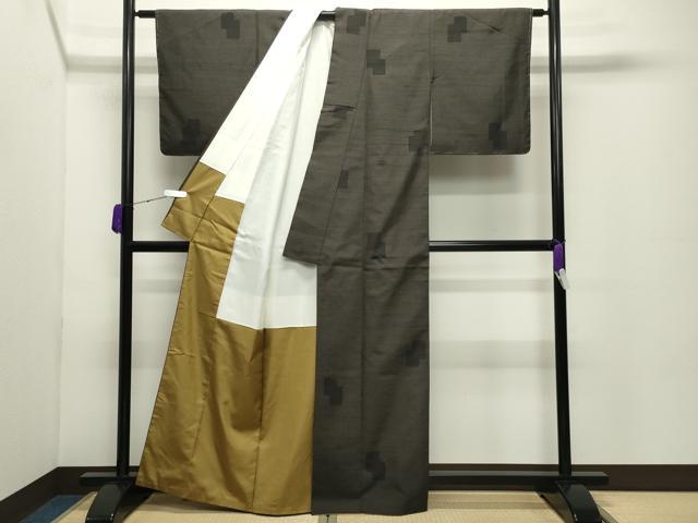 平和屋着物●上質な紬　色紙重ね文　正絹　逸品　未使用　CABC8205gh_2