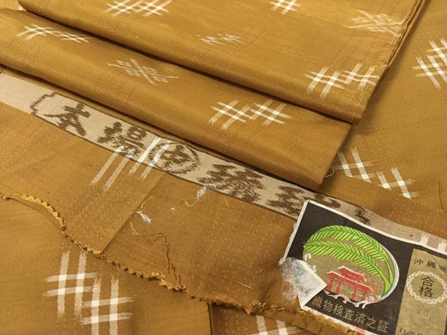 平和屋着物●本場琉球絣　証紙付き　正絹　逸品　未使用　CABC9693vp 平和屋着物○本場琉球絣 証紙付き 正絹 逸品 未使用 CABC9693vpの通販