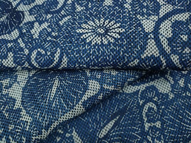 平和屋着物●上質な紬　本藍型絵染め　刺し子　葵唐草文　正絹　逸品　CABD0016ut
