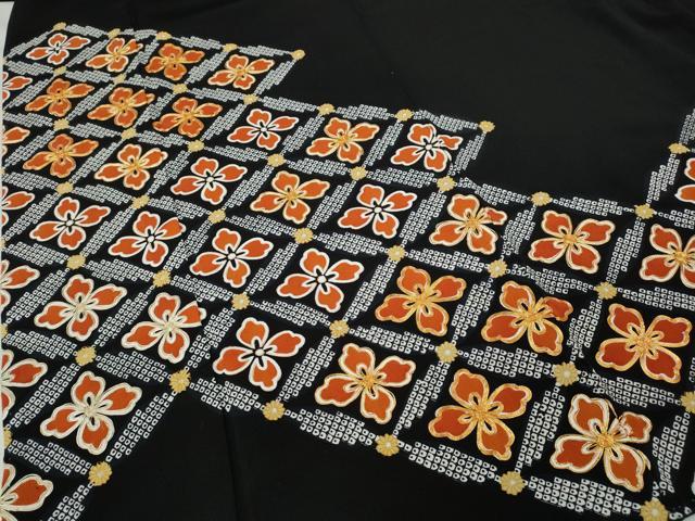 平和屋着物●豪華黒留袖　駒刺繍　花菱文　金彩　正絹　逸品　CABD0193ut 平和屋着物□豪華黒留袖 駒刺繍 扇面宝尽くし文 金彩 正絹 逸品