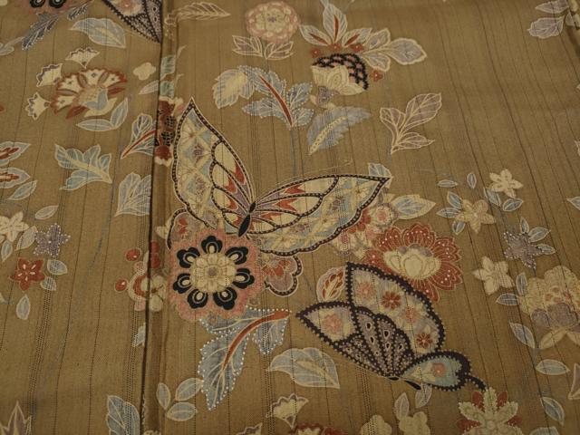 平和屋着物●訪問着　本場染大島紬　更紗花蝶文　正絹　逸品　CABD0260ut_2