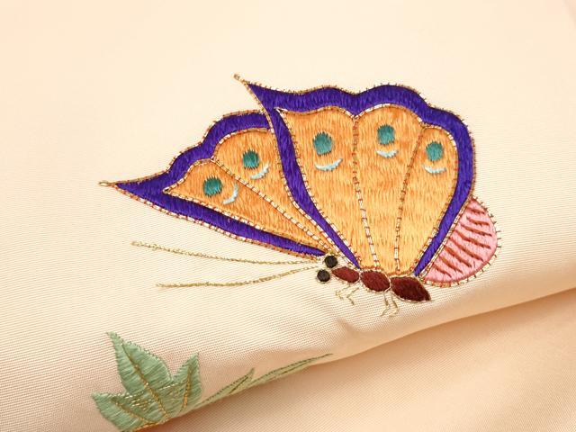 平和屋着物●塩瀬　九寸名古屋帯　駒刺繍　総刺繍　花蝶文　金糸　正絹　逸品　CABD0467hy