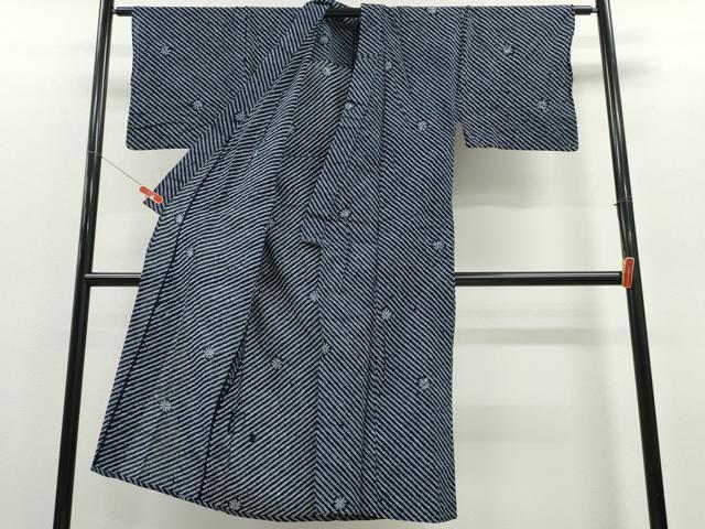 平和屋着物∴夏物　男性　浴衣　有松鳴海絞り　雪華　斜線文　綿　逸品　CABD2434ng_2