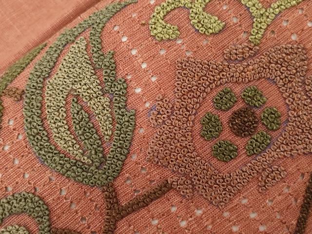 平和屋着物●中国三大刺繍　スワトウ刺繍　相良刺繍　総刺繍　つけ帯　更紗花唐草文　正絹　逸品　未使用　CABD4089dy_3