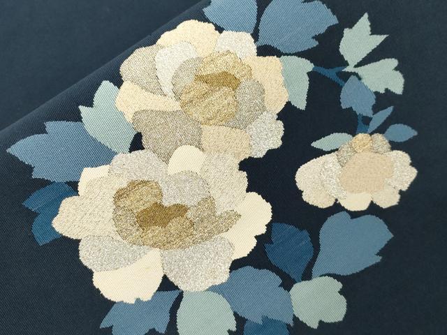 平和屋着物●爪掻き本綴れ　八寸名古屋帯　草花文　金銀糸　正絹　逸品　CABD4209dy 平和屋着物○爪掻き本綴れ 八寸名古屋帯 草花文 金銀糸 正絹 逸品