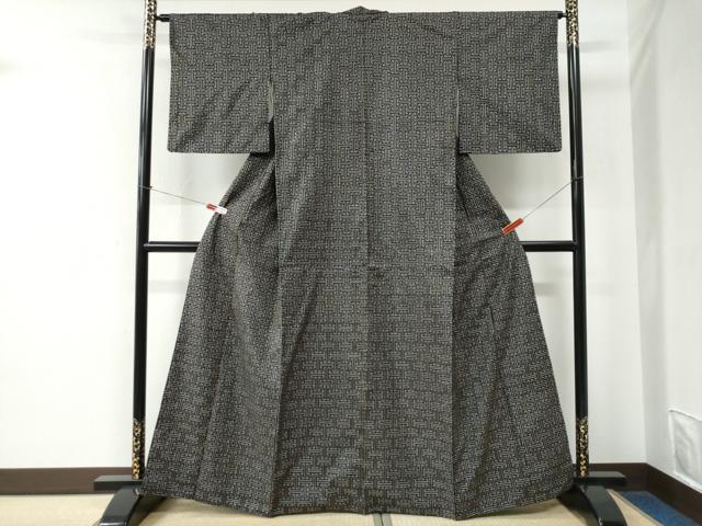 平和屋着物○本場大島紬 龍郷絣 秋名バラ 正絹 逸品 CABE2336yc 【公式