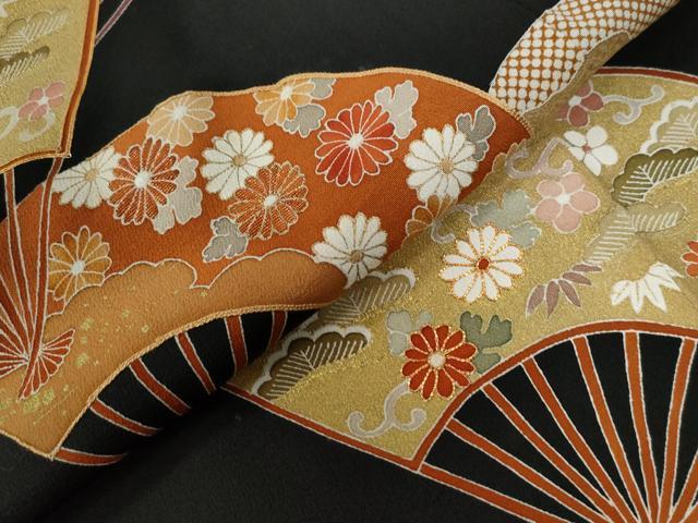 平和屋着物○創業460年・千總 黒留袖 駒刺繍 扇面飛鶴宝尽くし花唐草文