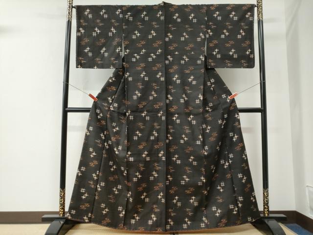 平和屋着物●国指定重要無形文化財　本場久米島紬　手織　正絹　逸品　未使用　CABE2877yc_1