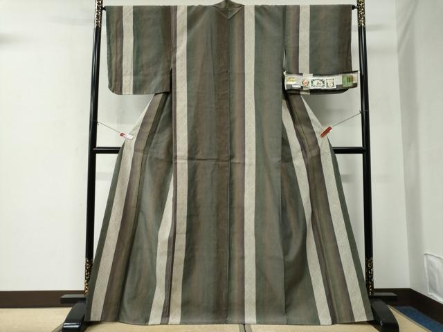 平和屋着物●結城紬　100亀甲　飛び亀甲柄　縞　証紙付き　正絹　逸品　未使用　CABE2989yc_1