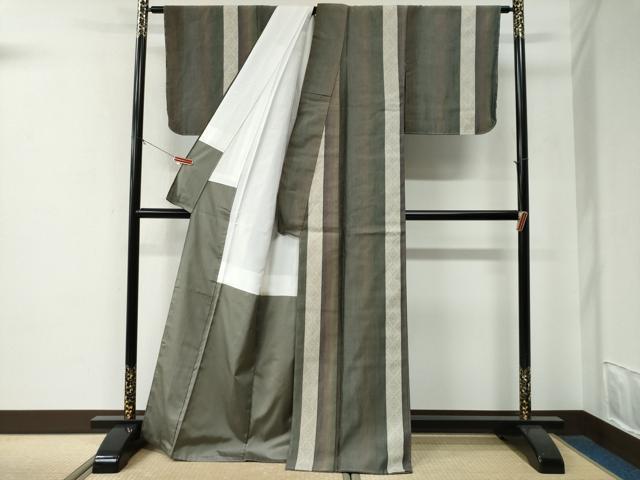 平和屋着物●結城紬　100亀甲　飛び亀甲柄　縞　証紙付き　正絹　逸品　未使用　CABE2989yc_2