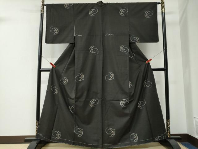 平和屋着物●本場大島紬　9マルキ　地空き　笹竹南天丸文　正絹　逸品　未使用　CABE3036yc_1