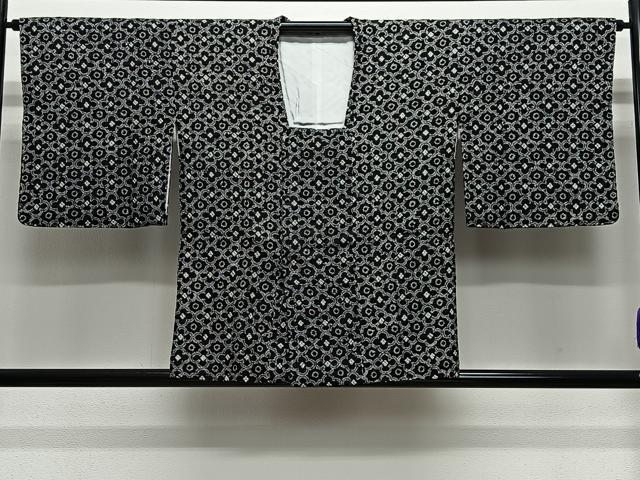平和屋着物∞道行コート　総絞り　舞花文　黒地　正絹　逸品　未使用　CABE5084ua 31,200円