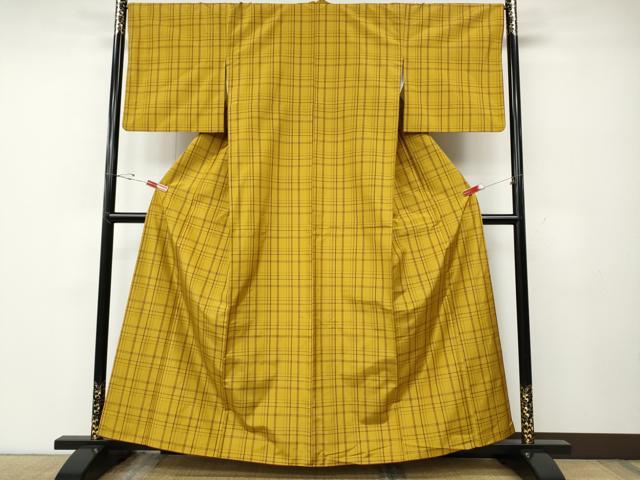 平和屋着物●本場黄八丈　平織　紬　格子柄　やまと誂製　正絹　逸品　CABE6834ut_1