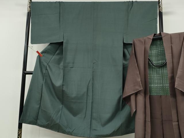 平和屋着物●男性　紬　羽織セット　着物：錆鉄御納戸色　羽織：煤竹色　正絹　逸品　CABF3443ut 33,800円