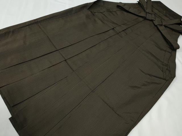 平和屋着物●男性　馬乗り袴　縞　正絹　逸品　CABG0436yc