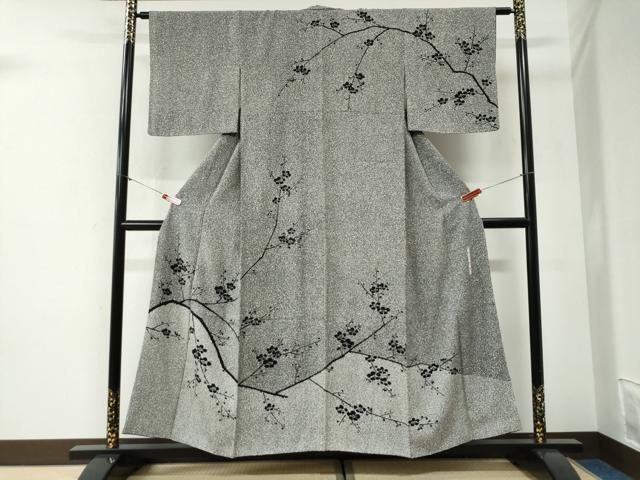 平和屋着物●二代目 川村久太郎　訪問着　枝梅文　たたき染め　黒地　正絹　逸品　CABG1179yc 27,885円