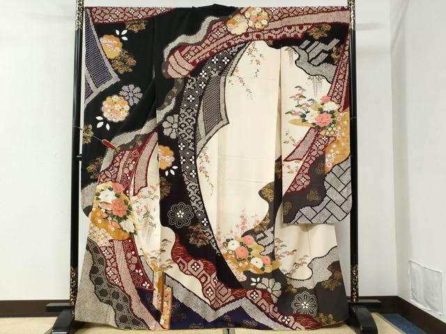 平和屋着物●豪華振袖　駒刺繍　鬘帯貝桶牡丹花文　金彩　正絹　逸品　CABI2227yc