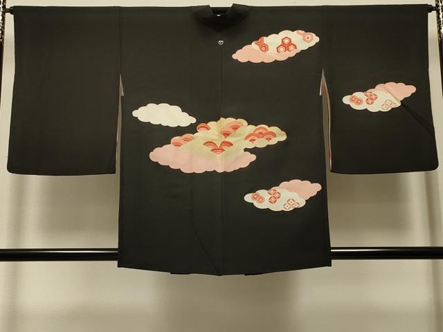 平和屋着物＃羽織　駒刺繍　吉祥雲重ね文　黒地　金彩　正絹　逸品　CABI6022in