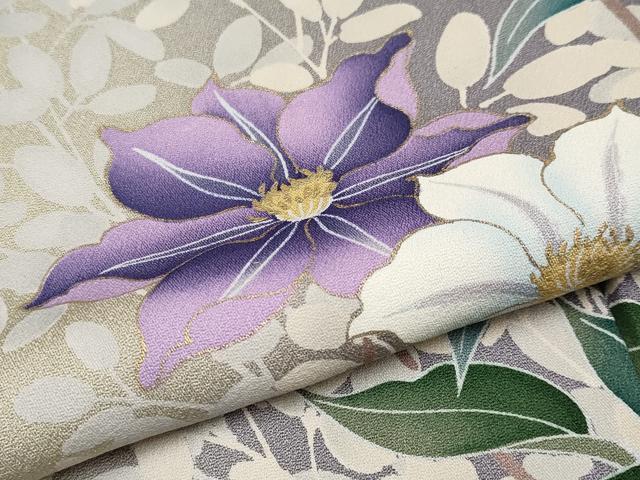 平和屋本店■極上　皇室デザイナー　中村乃武夫　訪問着　草花文　暈し染め　金彩　やまと誂製　利休茶色地　逸品　CYAA1290s5 平和屋本店□極上 皇室デザイナー 中村乃武夫 訪問着 草花文 暈し染め