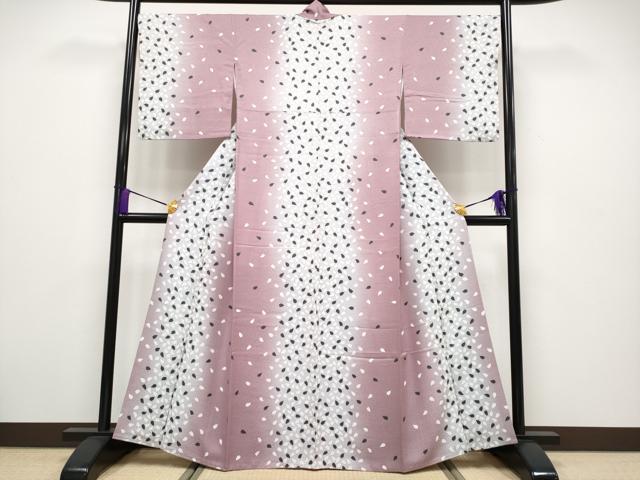 平和屋本店□極上 ろうけつ染め作家 齋藤良樹 小紋 舞花びら 暈し染め 反