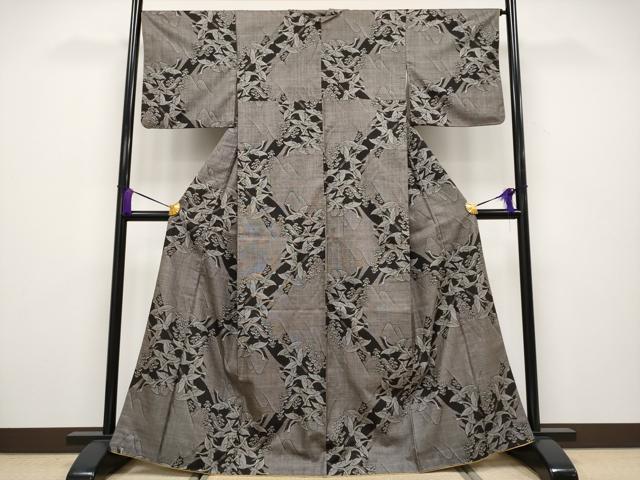 平和屋本店■極上　本場大島紬　泥染め　割込み絣　飛鶴枝松文　逸品　CYAA2008s5 平和屋本店□極上 本場大島紬 泥染め 割込み絣 飛鶴枝松文 逸品 CYAA2008s5