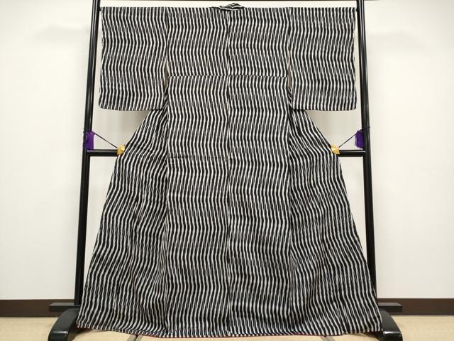 平和屋本店■極上　お召　よろけ縞　黒地　逸品　未使用　CYAA2030s5 平和屋本店□極上 お召 よろけ縞 黒地 逸品 未使用 CYAA2030s5 平和屋本店