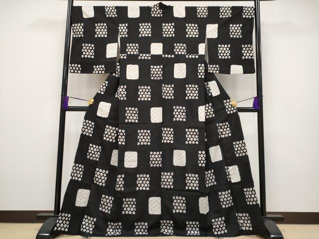 平和屋本店■極上　紬　絞り　色紙七宝文　黒地　逸品　CYAA2348s5