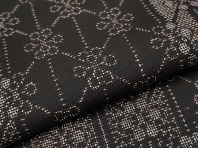 平和屋本店□極上 本場大島紬 9マルキ 泥染め 市松花繋ぎ文 畠山