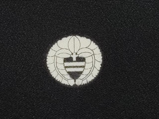 平和屋本店■極上　創業460年・千總　黒留袖　駒刺繍　貝桶宝尽くし吉祥文　金彩　松坂屋扱い　逸品　CYAA2503s5_7