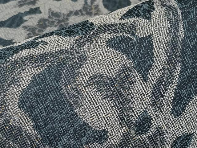 平和屋着物●本場大島紬　一元絣　樹林風景文　黒地　正絹　逸品　AAAY9059ck 平和屋着物○本場大島紬 一元絣 樹林風景文 黒地 正絹 逸品 AAAY9059ck