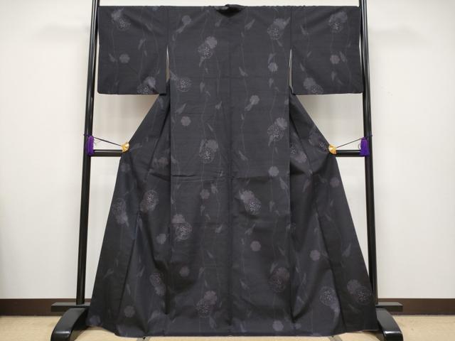 平和屋着物□極上 結城紬 100亀甲 雪輪重ね草花文 濃紺地 証紙付き