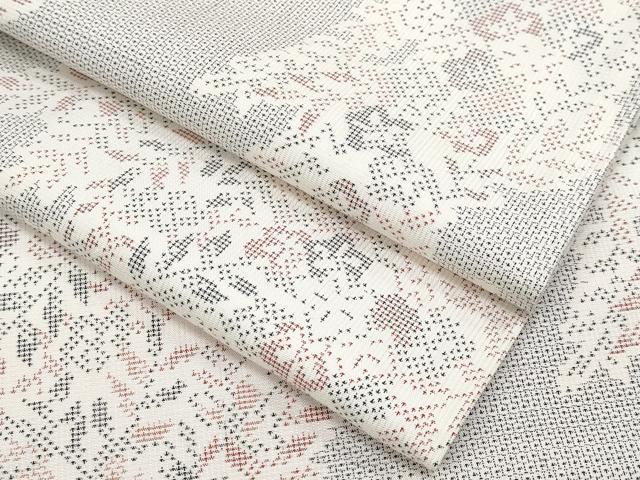 平和屋着物■極上　本場大島紬　白大島　9マルキ　120亀甲　枝花文　逸品　CYAA3269s5