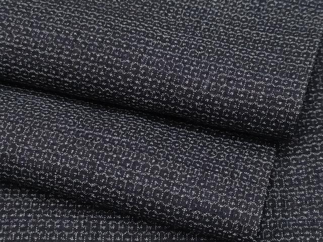平和屋本店■極上　男性　本場結城紬　重要無形文化財　120亀甲　総詰め　濃紺地　逸品　CYAA3540s5