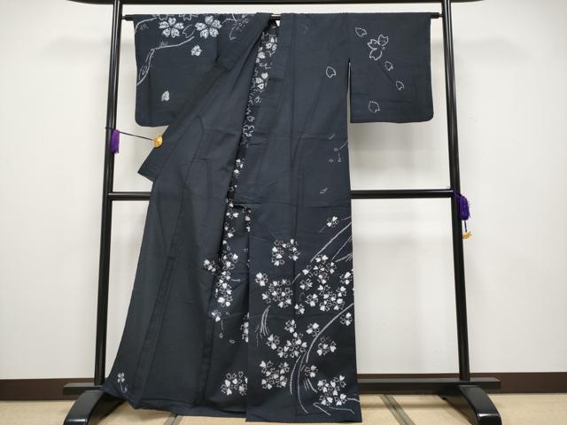 平和屋着物■極上　夏物　浴衣　絵羽　有松鳴海絞り　枝垂れ桜文　黒地　綿　逸品　CYAA3792s5_1