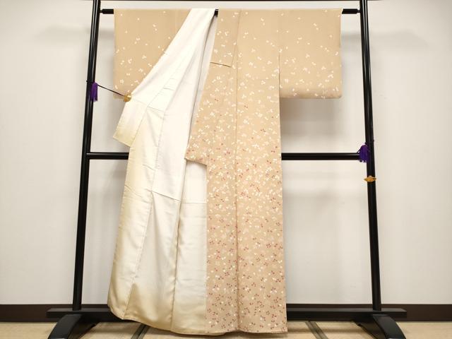 平和屋着物●極上　訪問着　舞桜　鬼しぼ縮緬　淡香色地　逸品　CYAA4083s6 平和屋着物○極上 訪問着 舞桜 鬼しぼ縮緬 淡香色地 逸品 CYAA4083s6