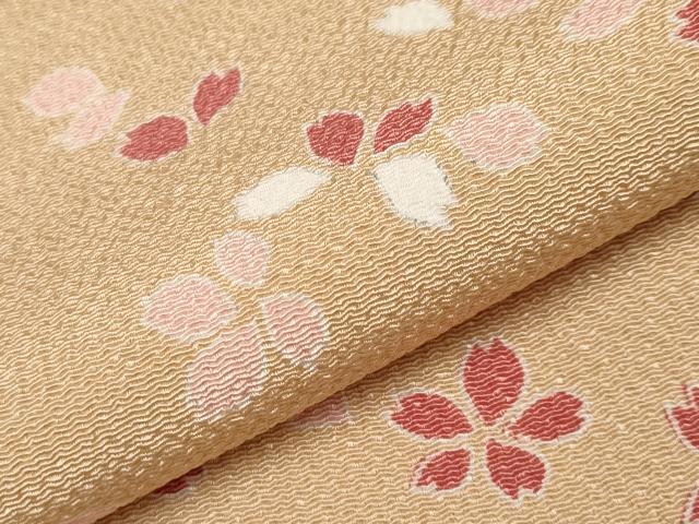 平和屋着物●極上　訪問着　舞桜　鬼しぼ縮緬　淡香色地　逸品　CYAA4083s6 平和屋着物○極上 訪問着 舞桜 鬼しぼ縮緬 淡香色地 逸品 CYAA4083s6