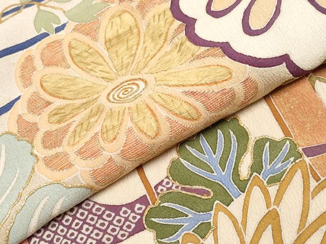 平和屋着物●極上　アンティーク　大正ロマン　振袖　駒刺繍　貝桶檜扇草花文　薄鼠色地　逸品　CYAA4168s6_6