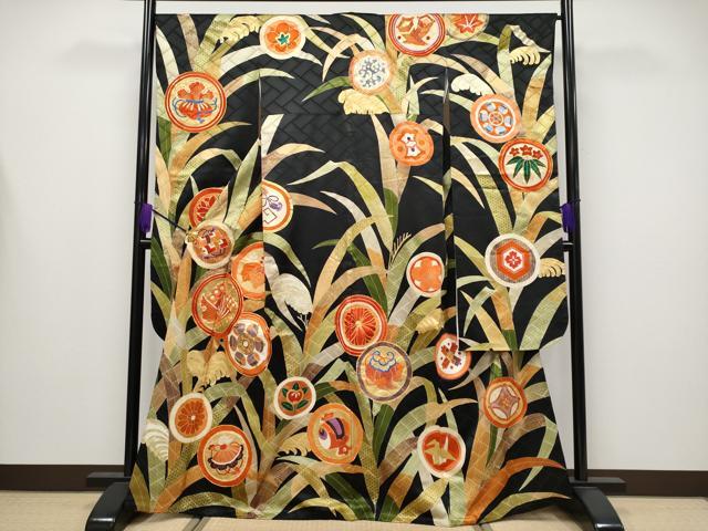 平和屋本店●極上　振袖　駒刺繍　吉祥花蝶丸文　黒地　金彩　逸品　CYAA4280s6