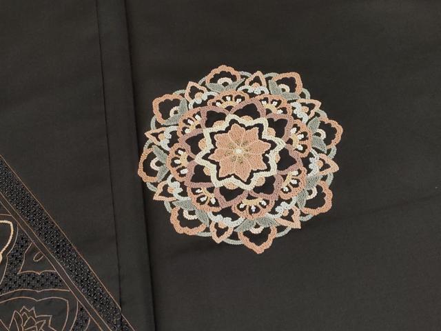 平和屋着物●極上 中国三大刺繍 蘇州刺繍 スワトウ相良刺繍 総刺繍 訪問着 本場染大島紬 翁雪宝 正倉院更紗唐草文 逸品 未使用 CYAA4342s6_2