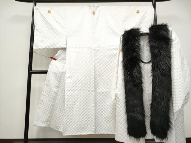 平和屋着物●極上　男性　紋付き・羽織・ファーセット　舞台衣装　白地　洗える着物　逸品　CYAA4448s6