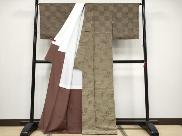 平和屋着物●極上　訪問着　鳥獣戯画　榛色地　逸品　未使用　CYAA4487s6 平和屋着物○極上 訪問着 鳥獣戯画 榛色地 逸品 未使用 CYAA4487s6の