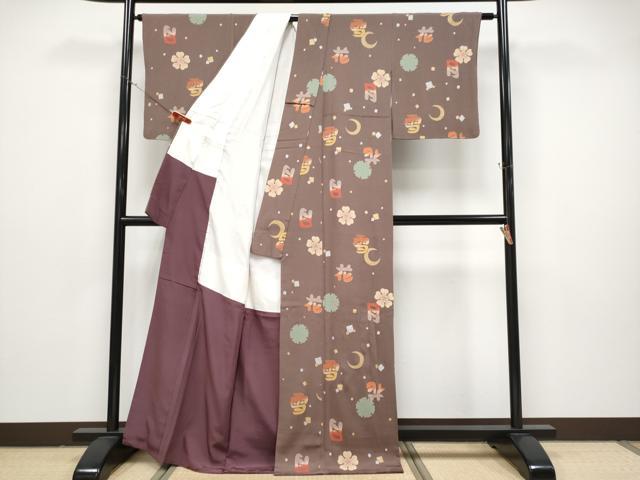 平和屋本店●極上　人形作家・ホリヒロシ　小紋　雪月花　金銀彩　鬼しぼ縮緬　煤竹色地　逸品　CYAA4876s6_2