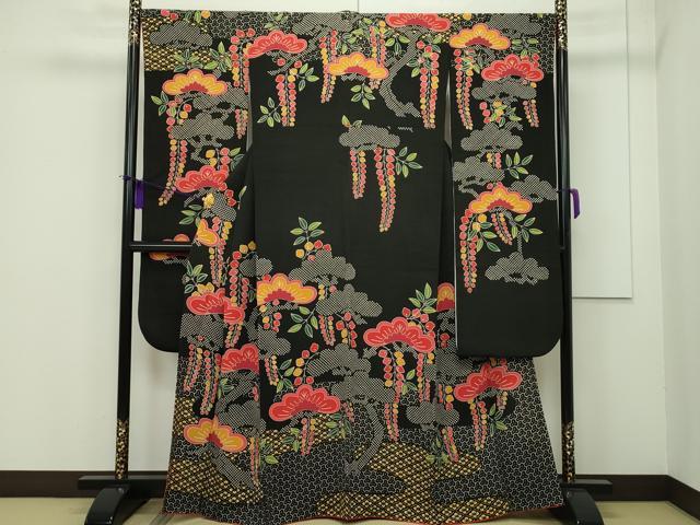 平和屋本店□極上 和染紅型 栗山紅型 栗山吉三郎 振袖 松 黒地 鬼