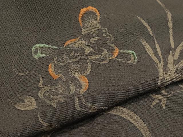 平和屋本店■極上　世界的人形師　辻村寿三郎　ジュサブロー　訪問着　刺繍　鳥獣戯画　暈し染め　赤墨色地　逸品　CZAA2003s5