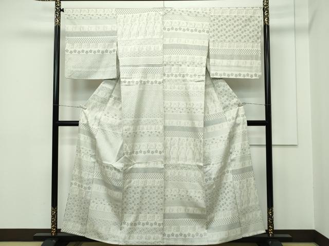 平和屋本店■極上　お召　単衣　鳥獣戯画　白橡色地　やまと誂製　逸品　CZAA2233s5