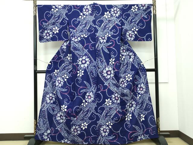 平和屋着物□極上 夏物 浴衣 有松鳴海絞り 花唐草文 暈し染め