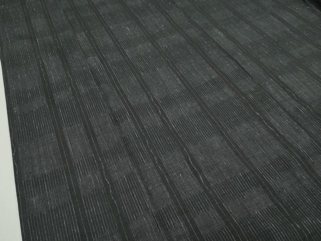 平和屋本店□極上 本場結城紬 重要無形文化財 変わり縞 黒地 逸品