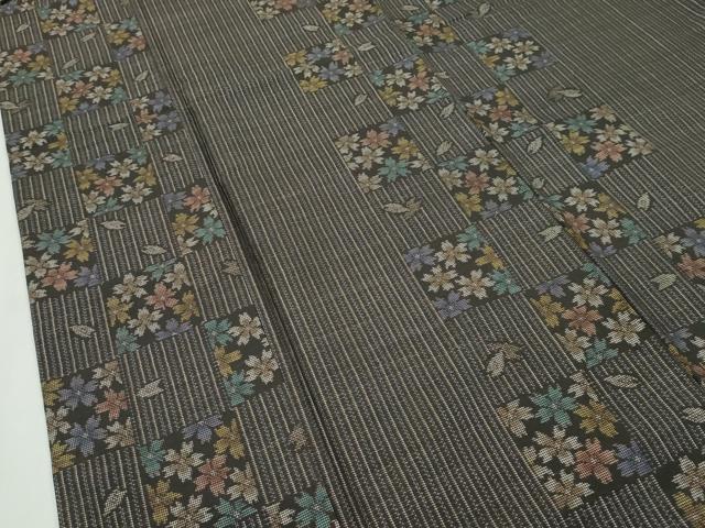 平和屋本店□極上 本場大島紬 9マルキ 泥染め 市松舞桜文 当田安憲作