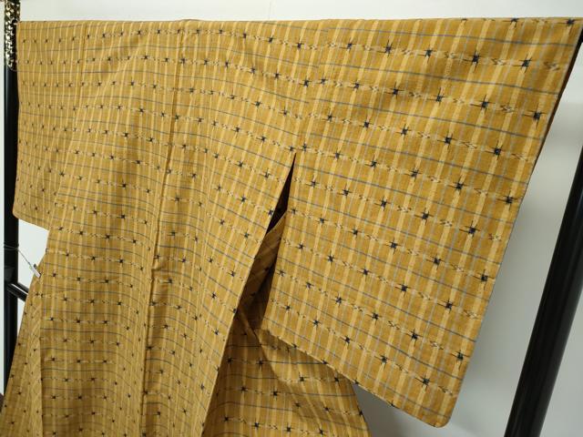 平和屋着物▽日本工芸会正会員 秋山眞和 綾の手紬 手織