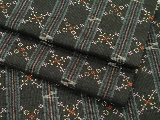 平和屋本店●極上　本場琉球　読谷山花織　紬地　黒緑色地　逸品　CZAA4539s6